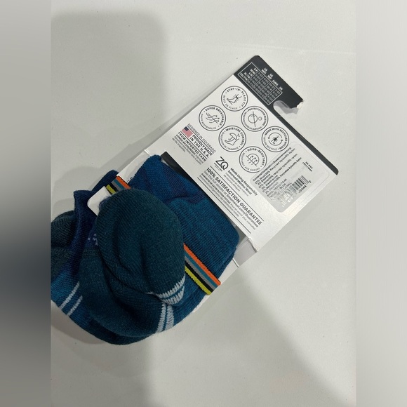 Smartwool Women's Medium Hike Low Ankle Socks Light Cushion Twilight Blue NWT - Picture 3 of 7